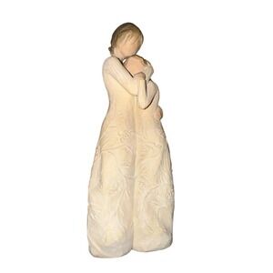 Willow Tree Close to Me Figurine Susan Lordi 8in Family Love Embrace